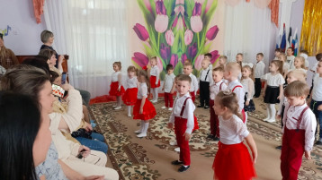 Родительское собрание «Итоги года. Растим патриотов России» Родительское собрание «Итоги года. Растим патриотов России».